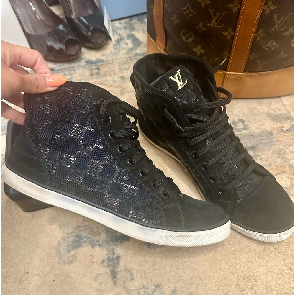 Authentic Louis Vuitton Black Sequins Suede Sneakers! 10-41